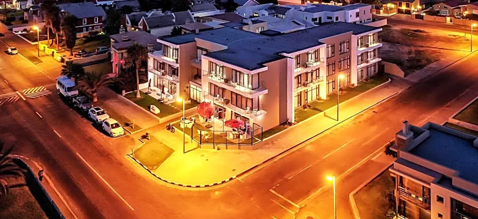 Flamingo Villas Boutique Hotel