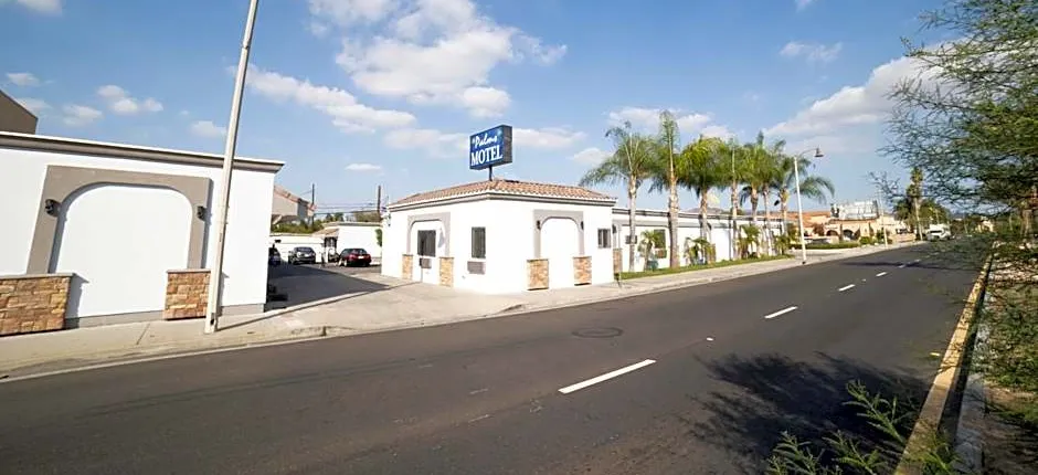 Palms Motel