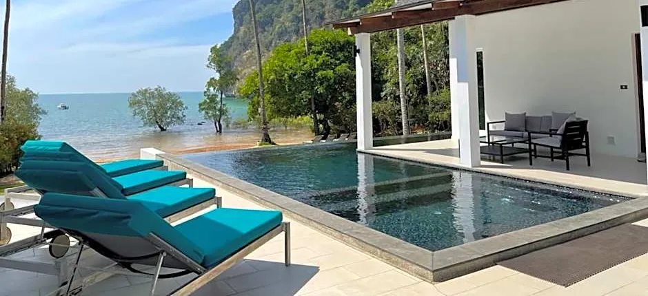 Krabi Beach House, SHA Extra Plus
