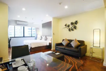 iPREMIUM Sukhumvit 81 By Favstay