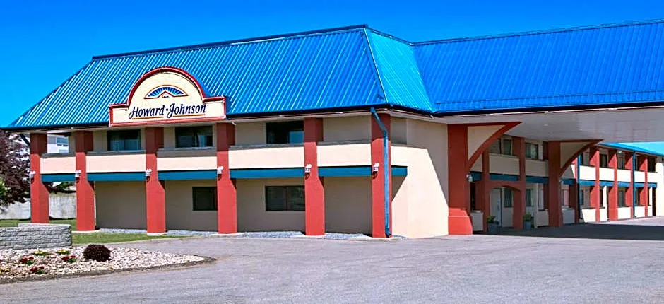 Howard Johnson by Wyndham Red Deer