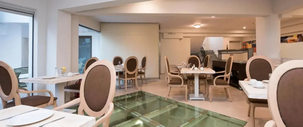 Artemis Hotel Apartments