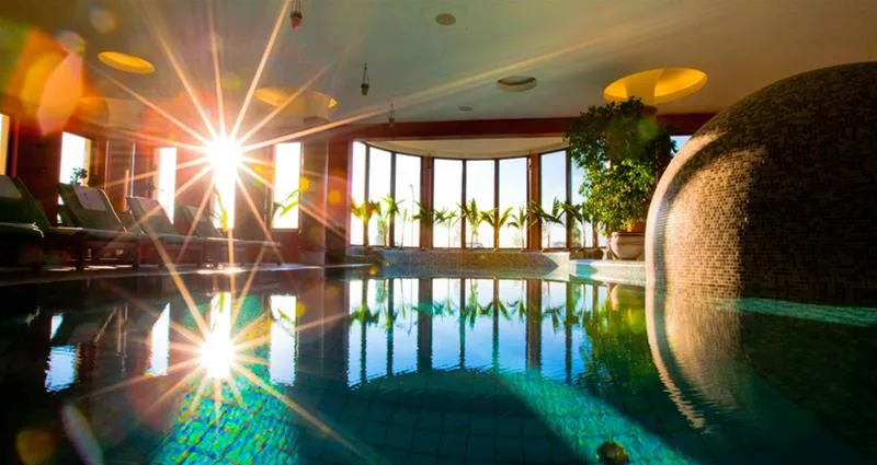 CARAMELL PREMIUM RESORT