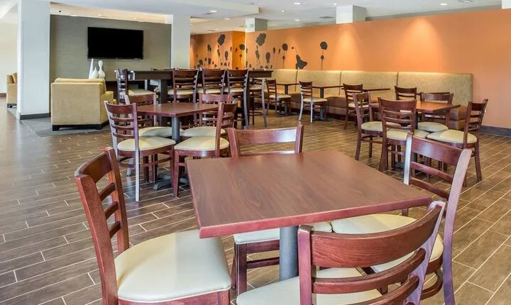 MainStay Suites Cartersville Emerson Lake Point