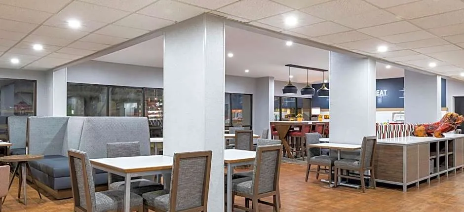 Hampton Inn By Hilton Athens