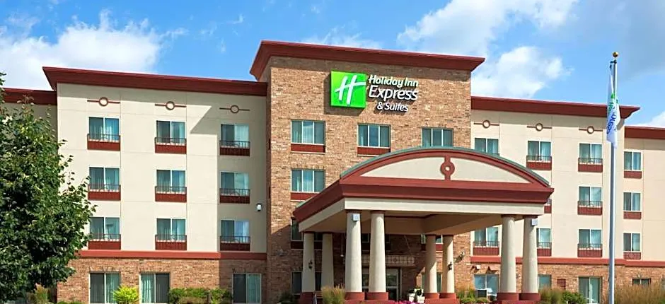 Holiday Inn Express Hotel & Suites Wausau By IHG