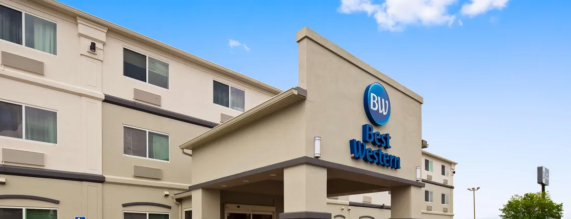 Best Western Plus Landmark Hotel