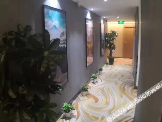 99 preferred hotel (Beijing Nongda South Road subway station store)