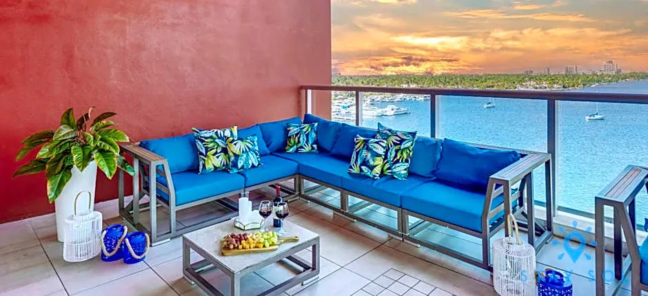 New Studio - Hollywood Beach Bliss for 2