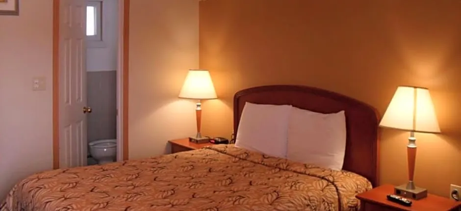 Forest Plaza Motel