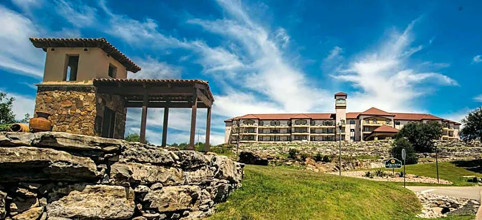 La Quinta Inn & Suites by Wyndham Marble Falls