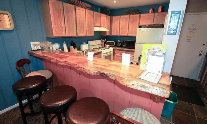 Mammoth Ski & Racquet Club #94