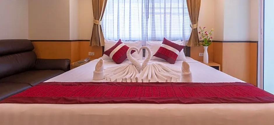 Gusto Pratunam Hotel