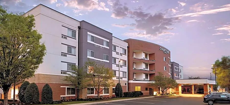 Courtyard by Marriott Nashville Goodlettsville