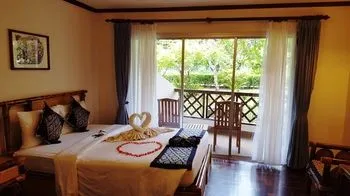 Chaweng Beachcomber Hotel