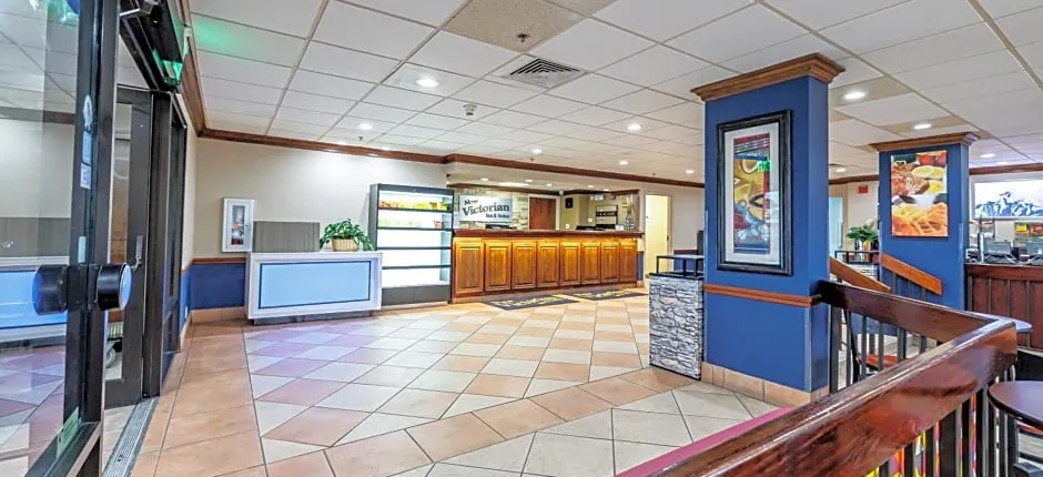 New Victorian Inn & Suites Omaha