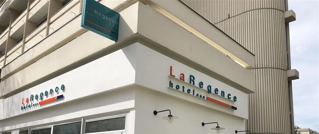 Hotel La Regence-Paris La Defense