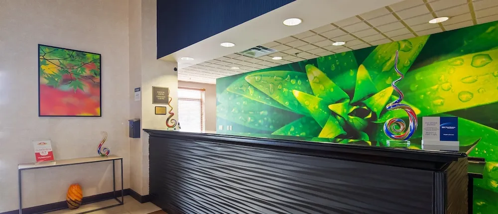 Best Western Regency Plaza Hotel - St. Paul East