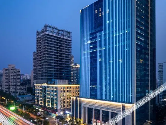Campanile Hotel (Wuhan Zhongnan Road Metro Station)