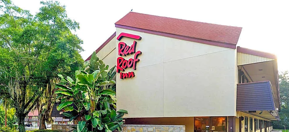 Red Roof Inn Tampa Fairgrounds - Casino
