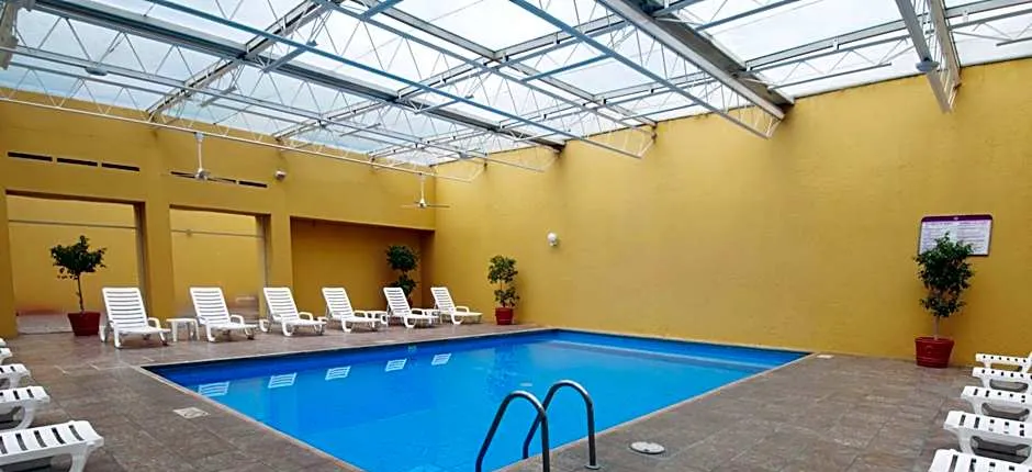 Fiesta Inn Toluca Tollocan