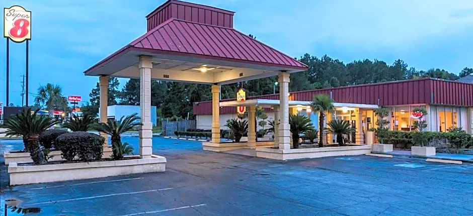 Super 8 by Wyndham Hardeeville