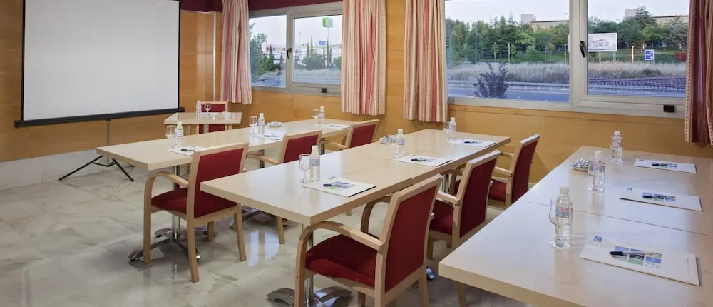 Holiday Inn Express Madrid-Alcobendas, an IHG Hotel