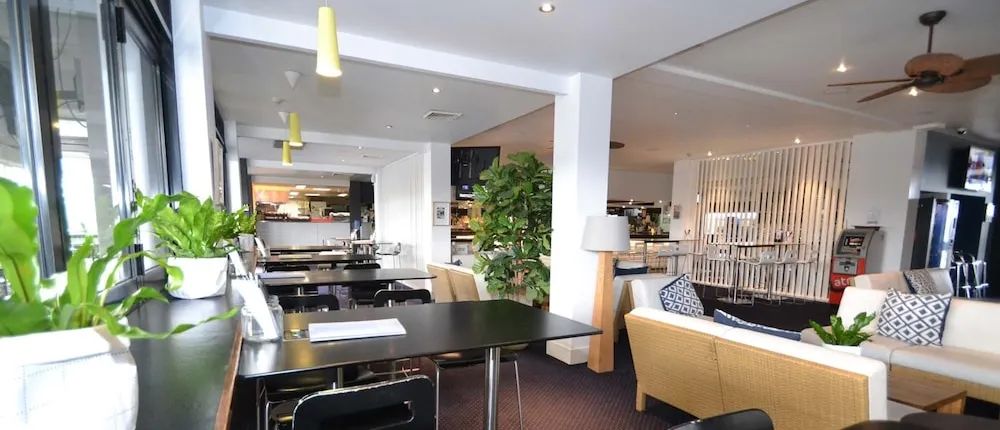 Crossroads Hotel Liverpool