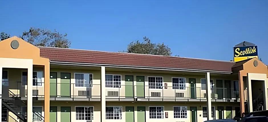 Scottish Inns Whittier