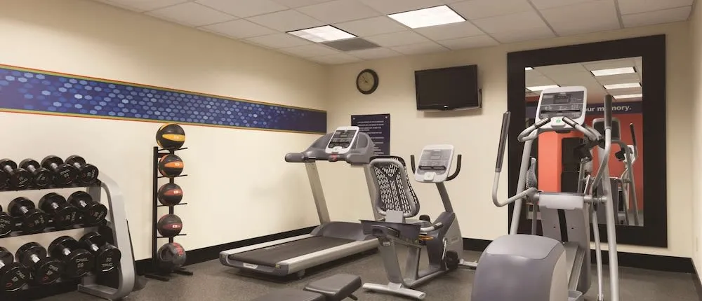 Hampton Inn & Suites Greenfield