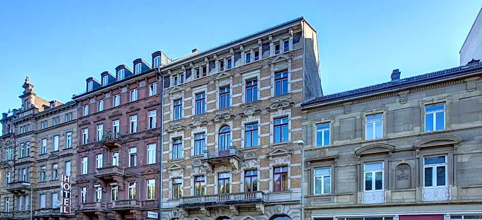 Centro Hotel Blankenburg by INA