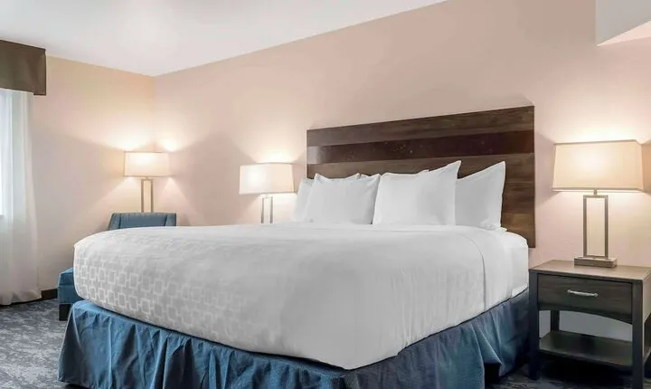 Copper King Convention Center Ascend Hotel Collection