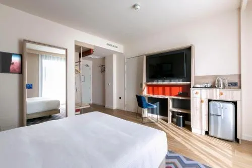 HAMPTON BY HILTON ALCOBENDAS MADRID