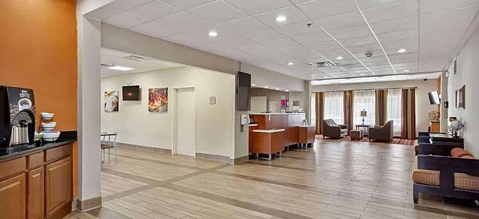 Quality Inn & Suites Morgantown - University Area