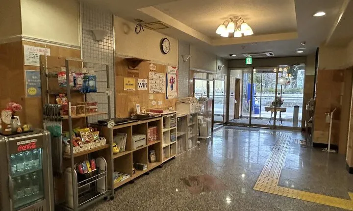 Step Inn Shin Osaka Higashiguchi