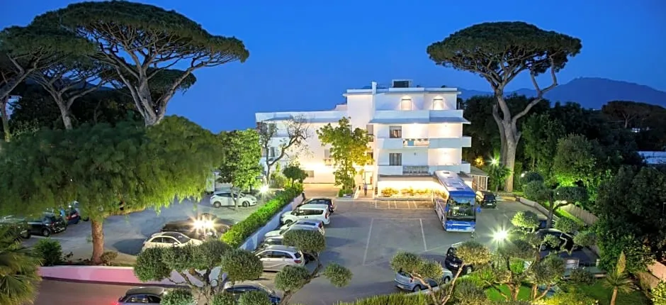 Hotel Marad