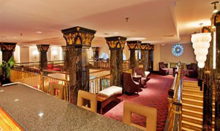 Holiday Inn Kansas City Downtown Aladdin