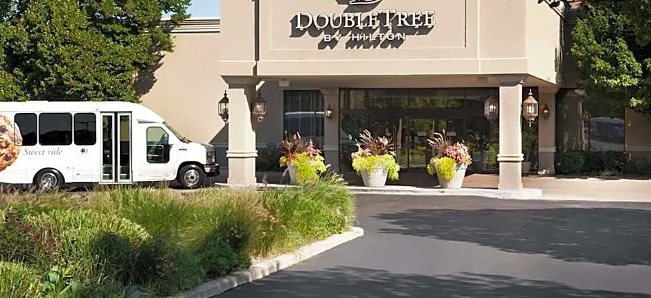 DoubleTree By Hilton Chicago Alsip