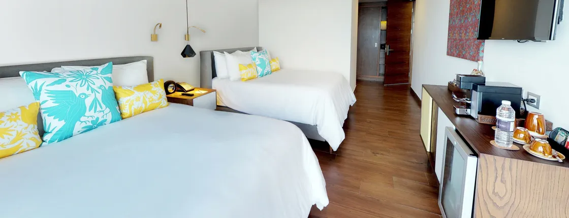 The Fives Downtown Hotel & Residences, Curio Collection by Hilton
