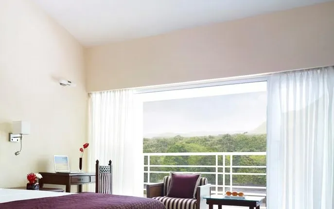 THE GATEWAY HOTEL GIR