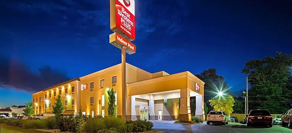 Best Western Plus Eastgate Inn & Suites