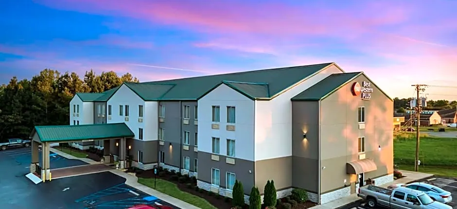 Best Western Plus Russellville Hotel & Suites