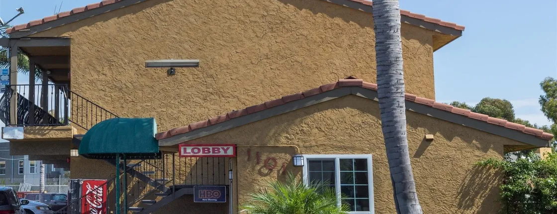 Motel 6 San Diego, CA - Southbay