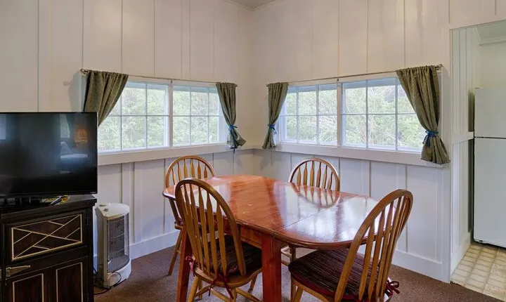 Lava Lodge at Hale Kilauea