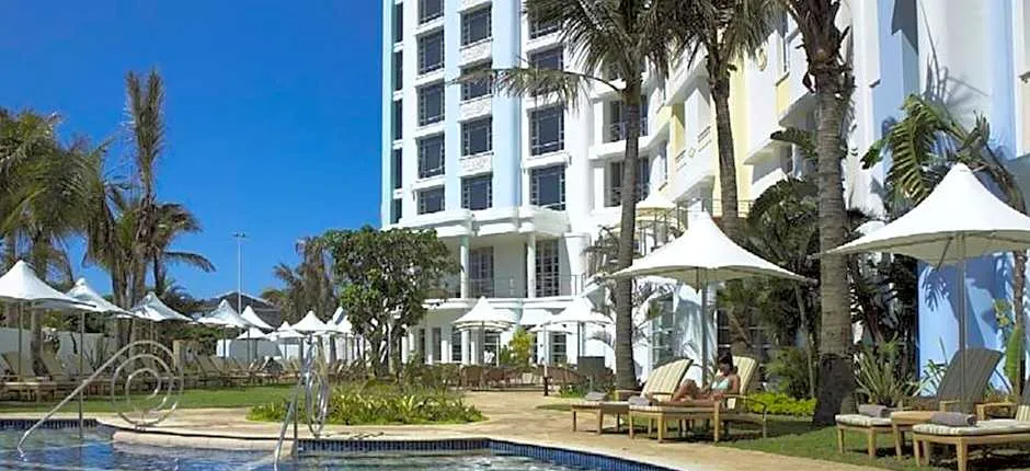 Suncoast Hotel & Towers