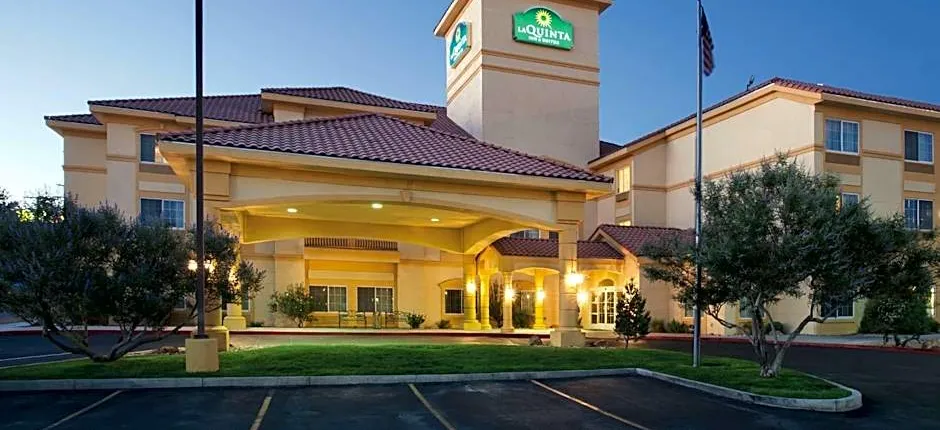 La Quinta Inn & Suites by Wyndham Albuquerque Midtown