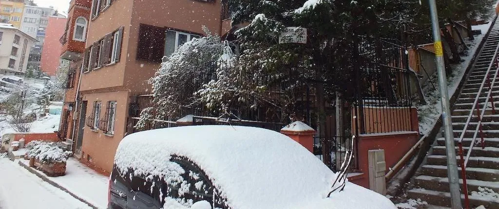 Yeşim Suites