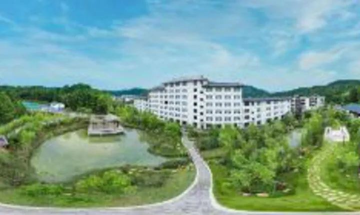 Palm Bay Red Mansion Resort