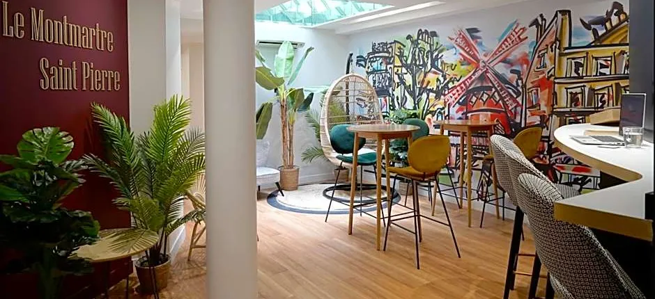 Hotel Le Montmartre Saint Pierre