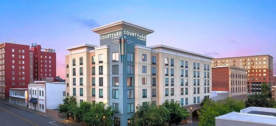 Courtyard by Marriott Wilmington Downtown/Historic District